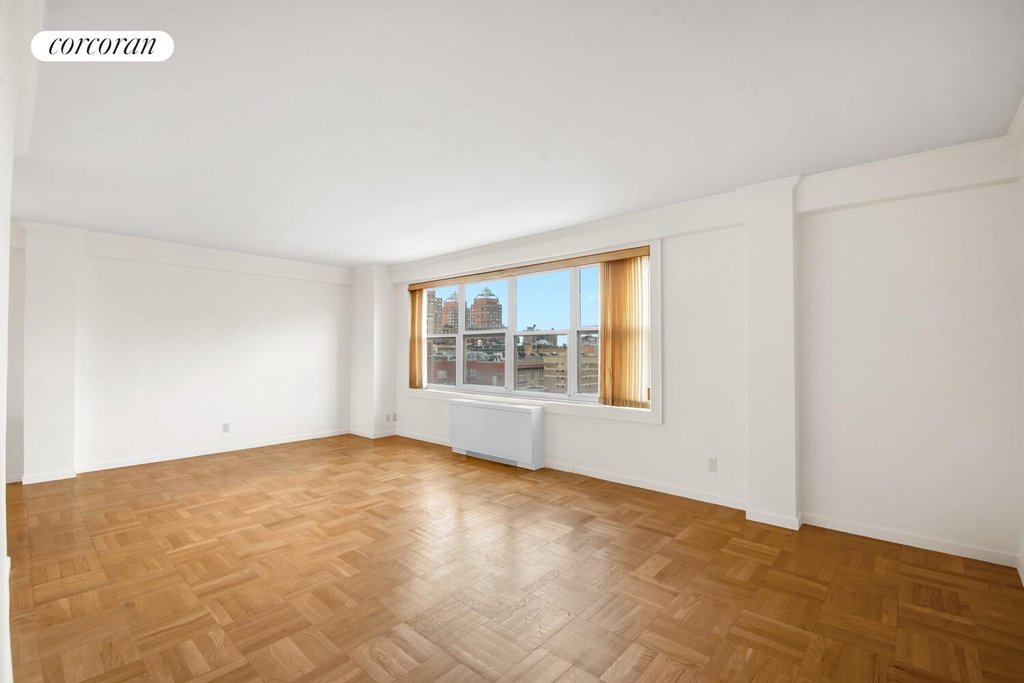 205 Third Avenue, Unit 20C photo 4