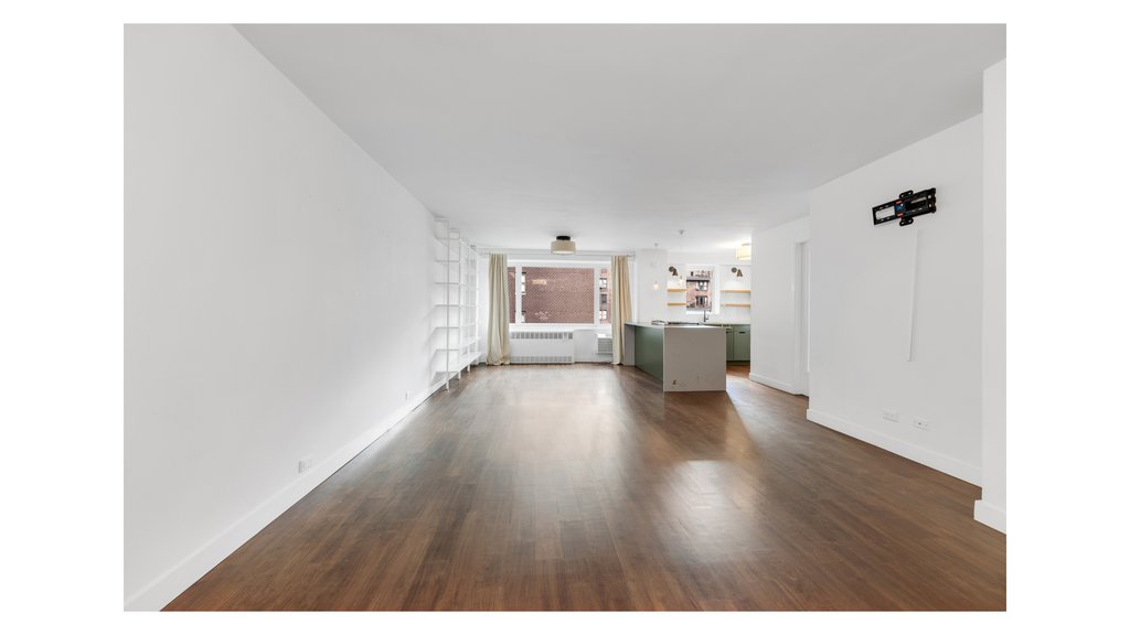 411 East 53rd Street, Unit 14B photo 4