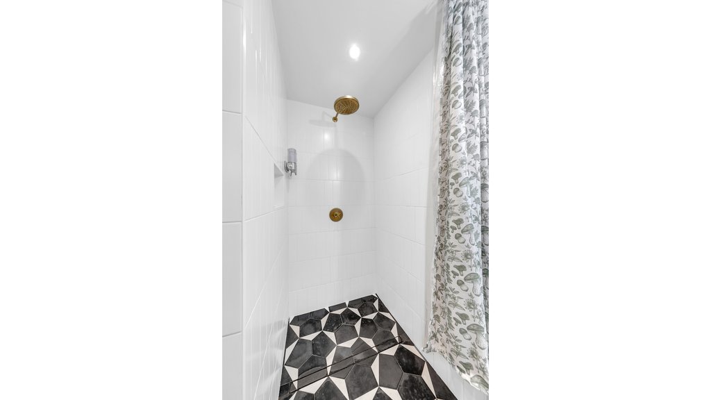 411 East 53rd Street, Unit 14B photo 9
