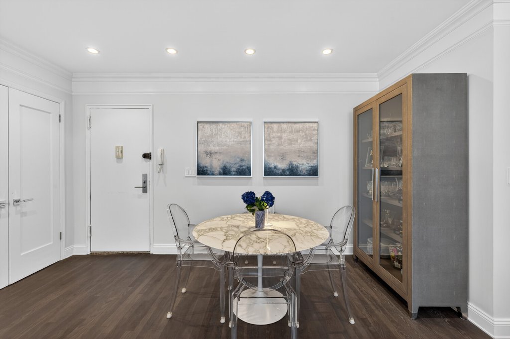 100 West 12th Street, Unit 4K photo 4