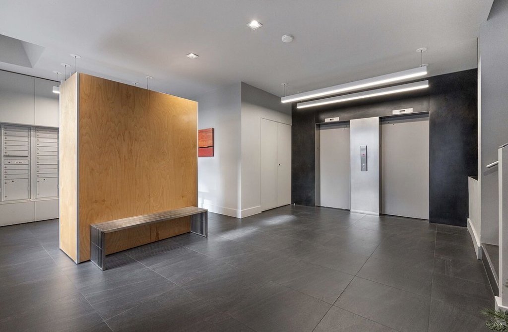 100 West 12th Street, Unit 4K photo 16