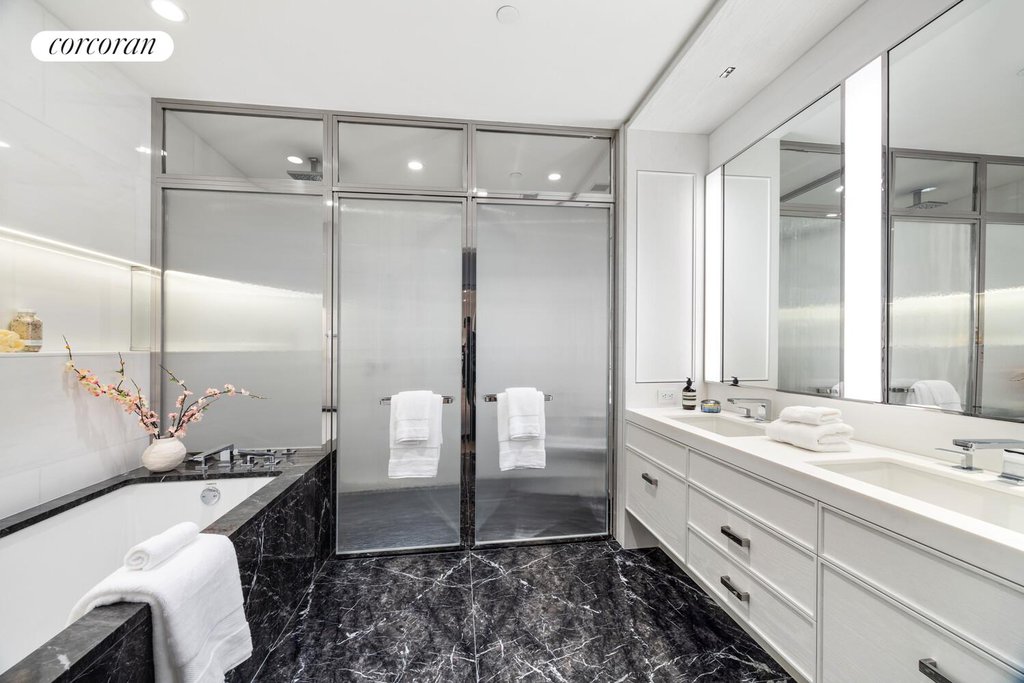 50 West 66th Street, Unit 17F photo 17