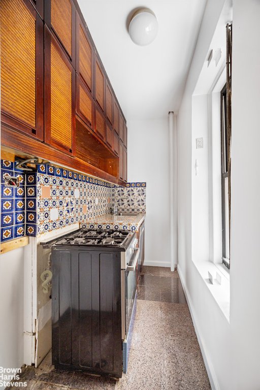 741 West End Avenue, Unit 1D photo 3