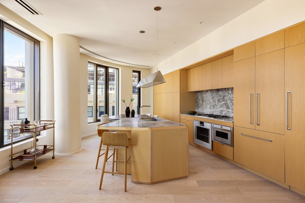 30 Front Street, Unit 18C photo 3