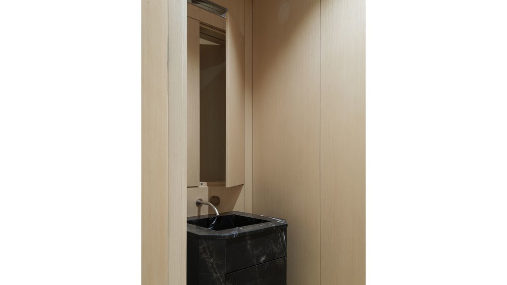 30 Front Street, Unit 18C photo 5