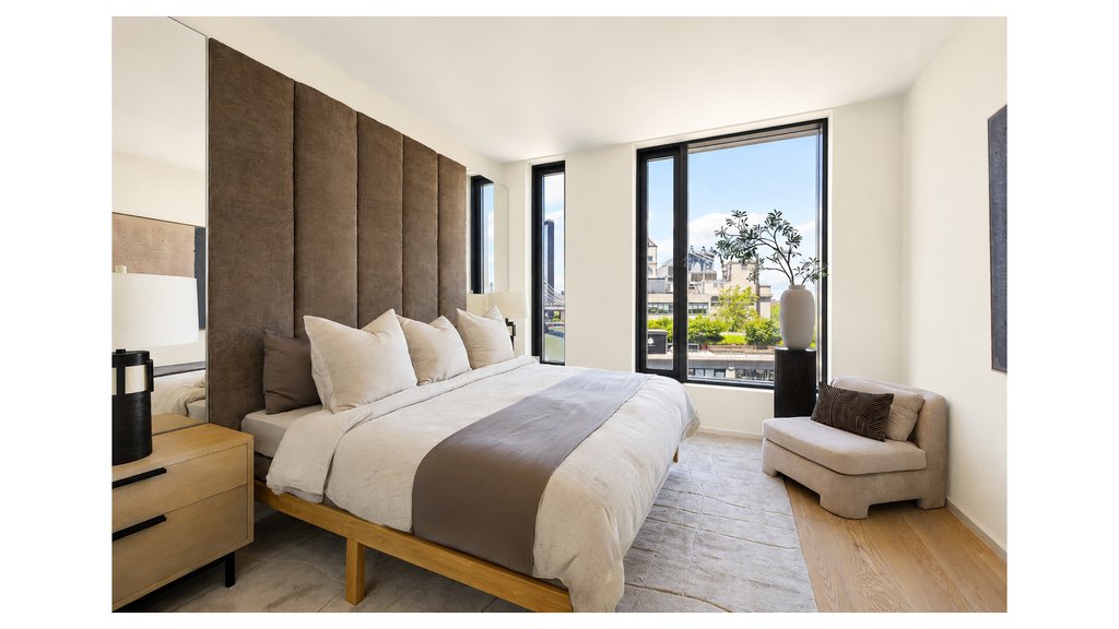 30 Front Street, Unit 18C photo 6