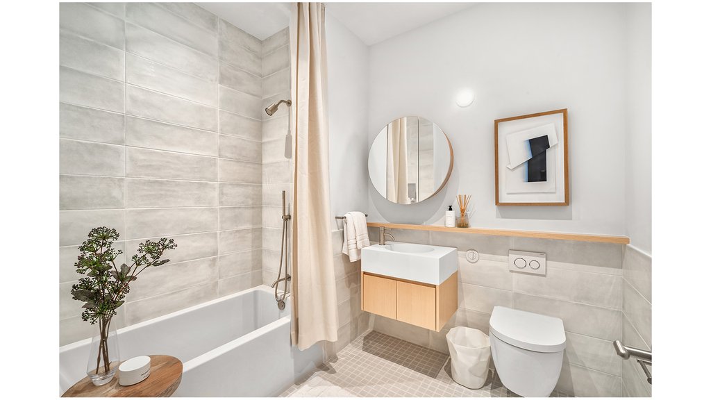 30 Front Street, Unit 18C photo 9