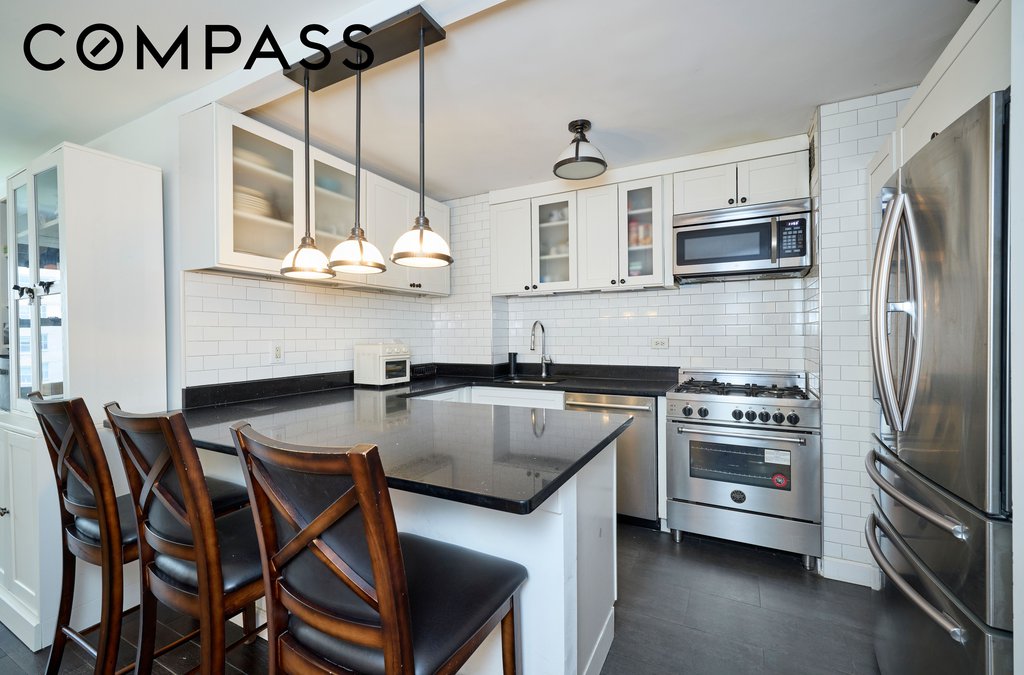 140 West End Avenue, Unit 9J photo 3