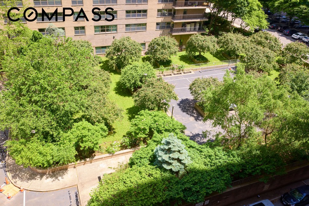 140 West End Avenue, Unit 9J photo 6