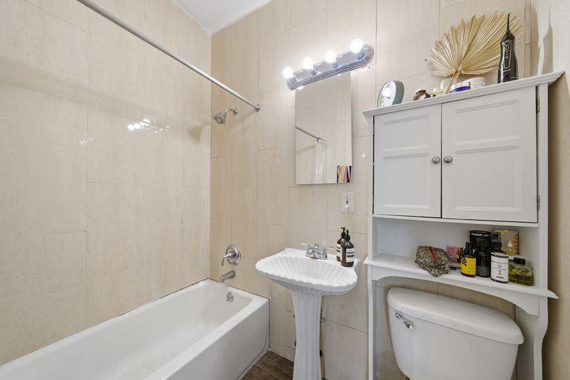 751 Franklin Avenue – For Sale photo 7