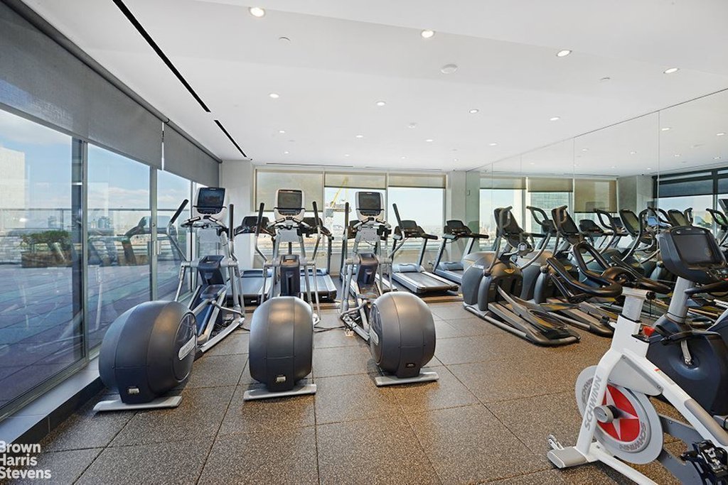 300 East 40th Street, Unit 6N photo 14