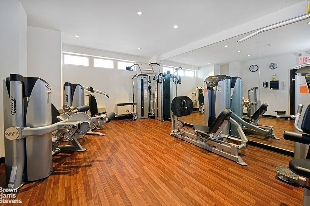 300 East 40th Street, Unit 6N photo 16