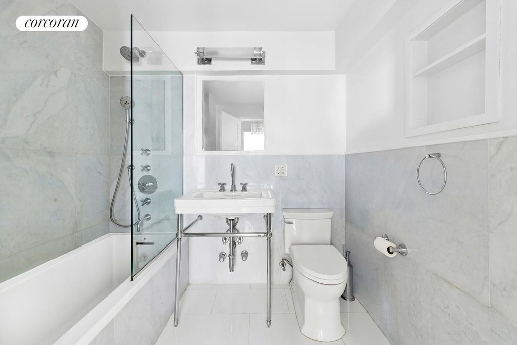 500 East 83rd Street, Unit 16M photo 6