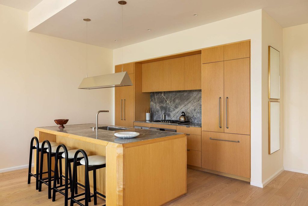 30 Front Street, Unit 15D photo 5