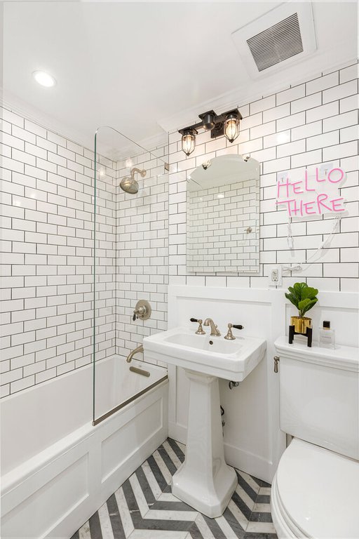 165 Christopher Street, Unit 3KL photo 10