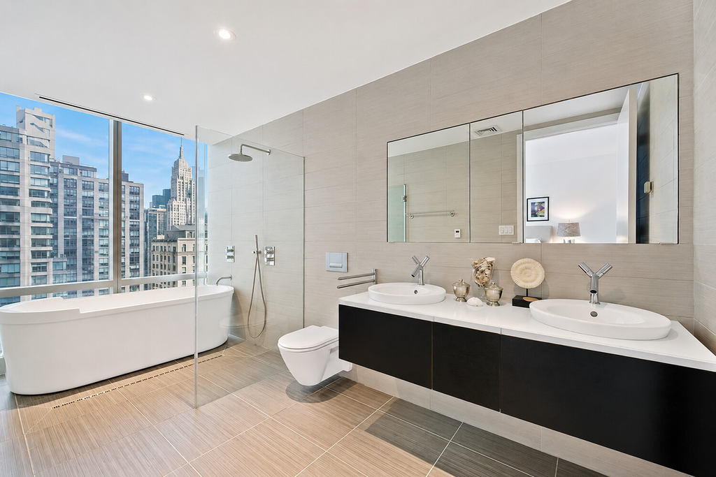 166 West 18th Street, Unit 8B photo 6