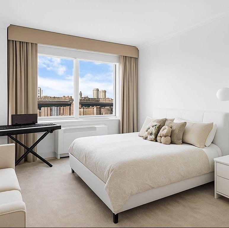 80 Riverside Boulevard, Unit 3L photo 7