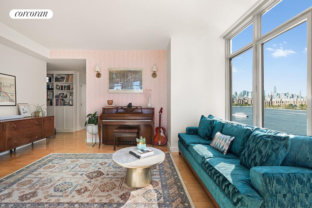 1 Northside Piers, Unit 18B photo 3