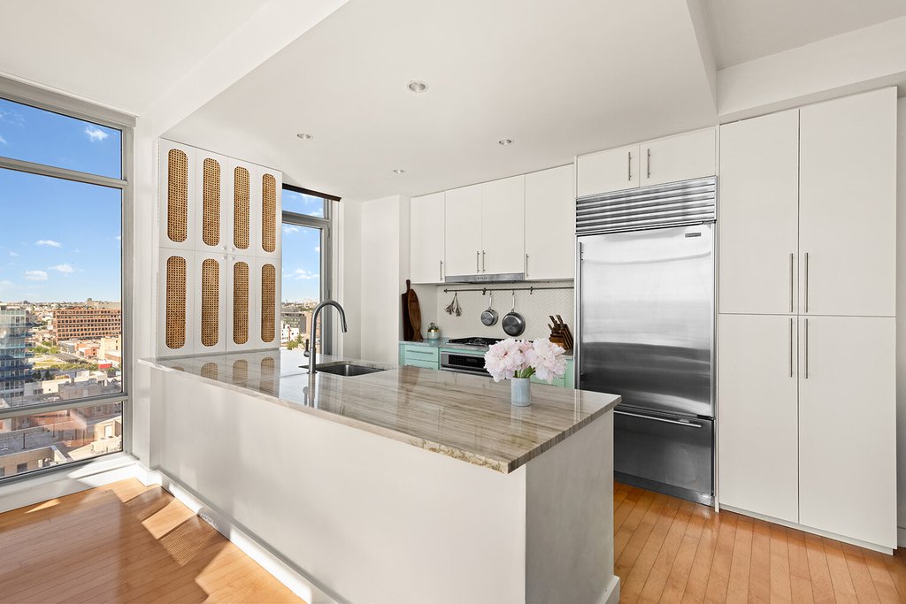 1 Northside Piers, Unit 18B photo 13