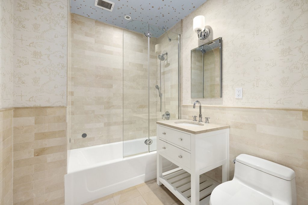 200 East 66th Street, Unit D2005 photo 13