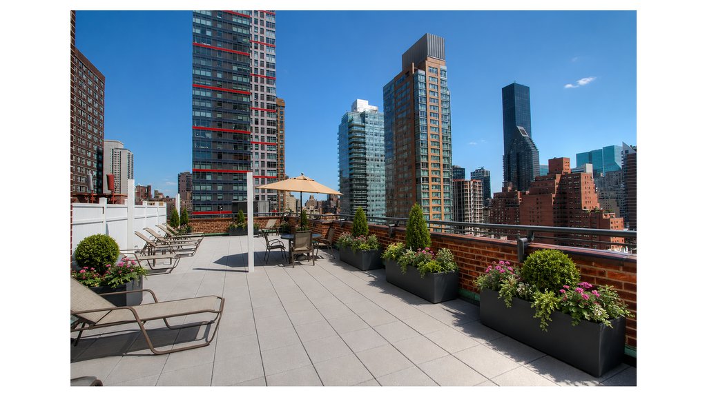 220 East 54th Street, Unit 3C photo 8