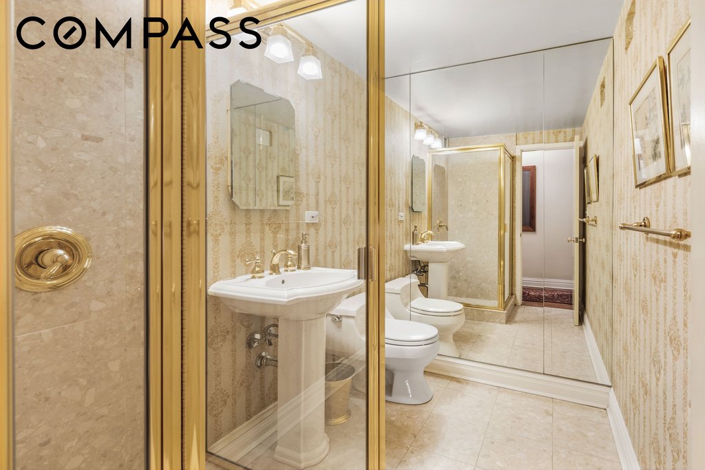 110 East 57th Street, Unit 4FG photo 16