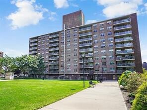 400 Cozine Avenue, Unit 5F