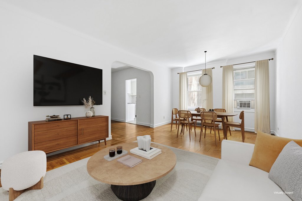 601 East 19th Street, Unit 4M