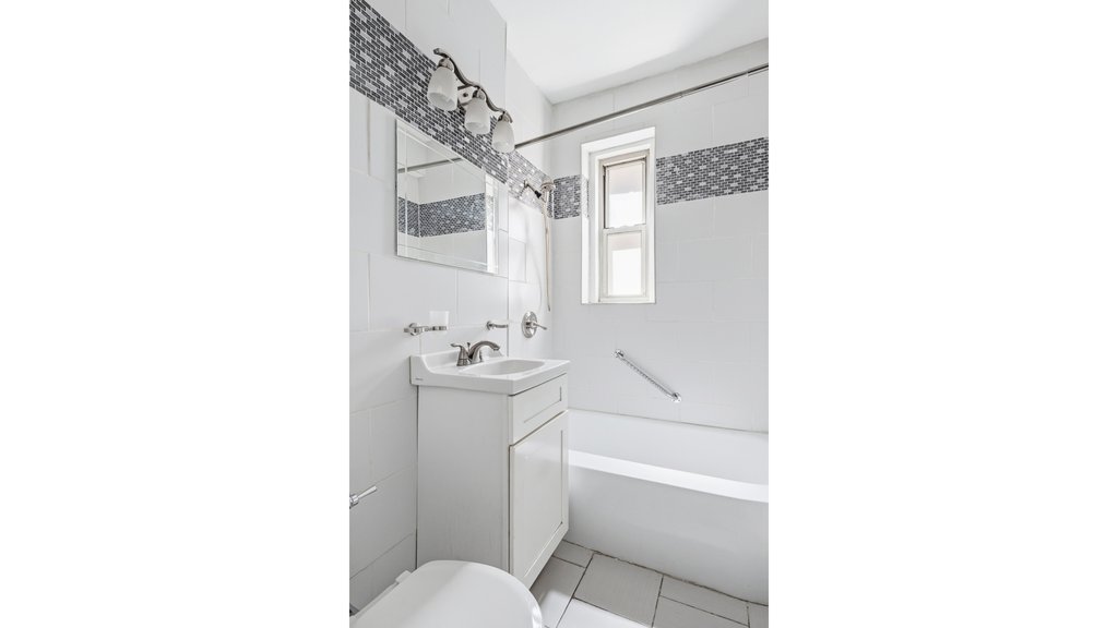 601 East 19th Street, Unit 4M photo 10