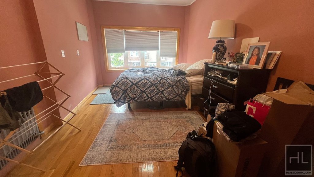 619 East 7th Street, Unit 2 photo 6