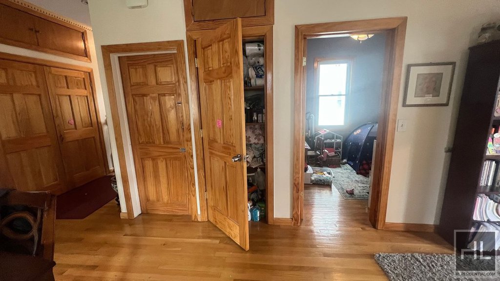 619 East 7th Street, Unit 2 photo 15