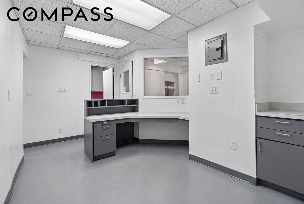 55 East 9th Street, Unit 1F photo 10