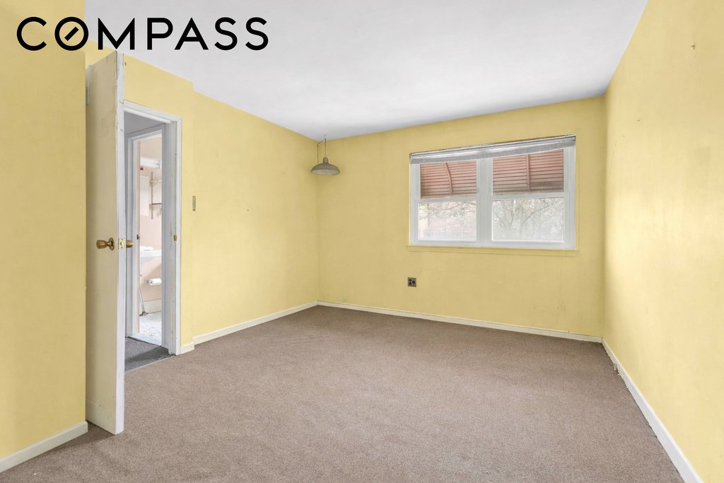 270 Amboy Street – For Sale photo 19