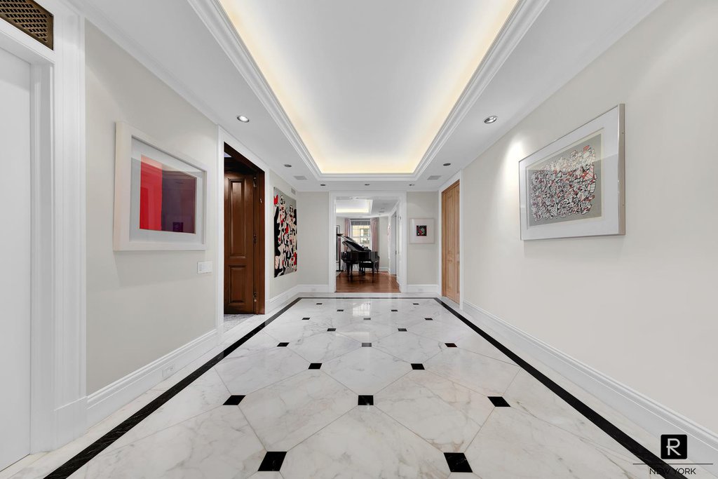 860 Park Avenue, Unit 6 photo 3