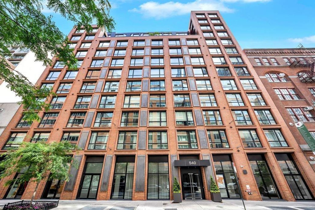 540 West 28th Street, Unit 8H photo 6