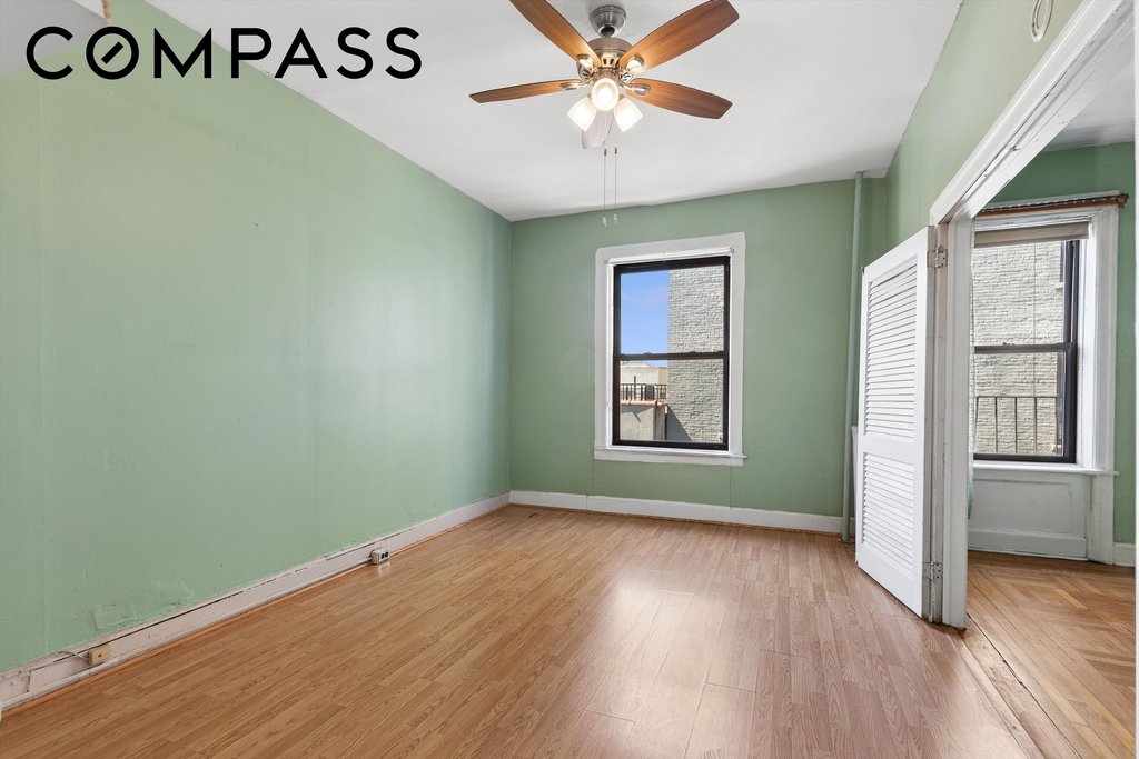 15 Fort Washington AVENUE, Unit 4E photo 3