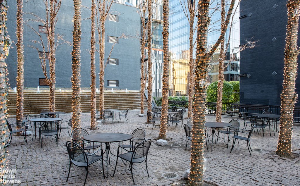 520 East 72nd Street, Unit 12E photo 12