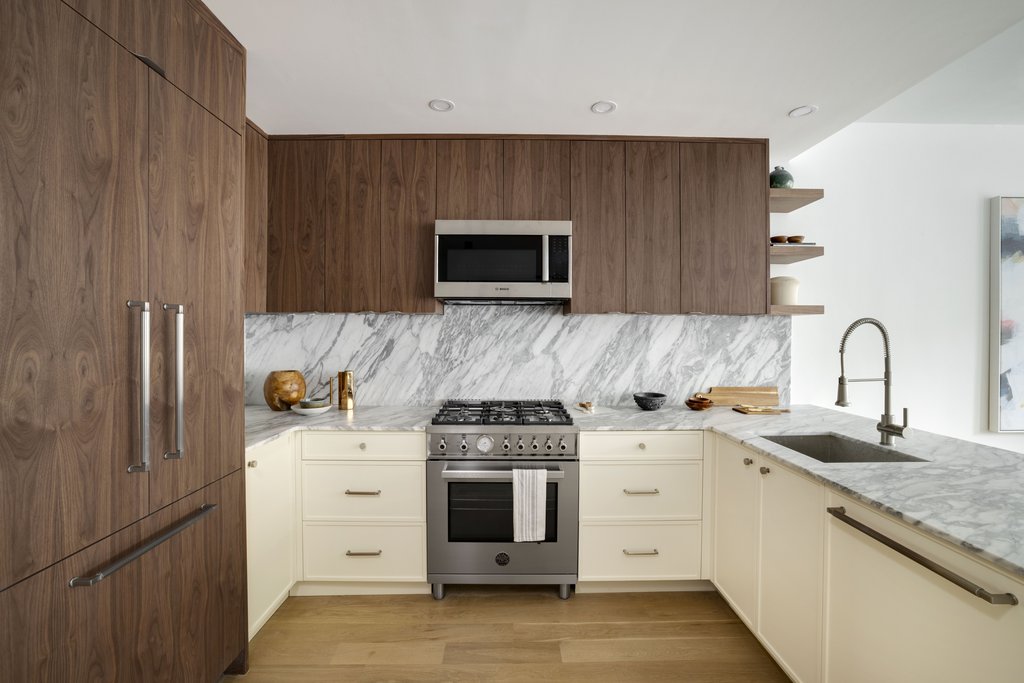 582 Park Place, Unit 2