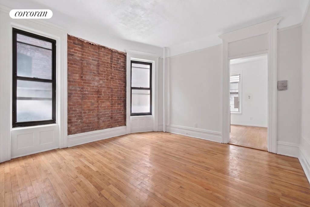 282 Manhattan Avenue, Unit 2N photo 6