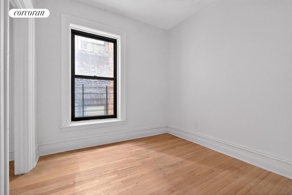 282 Manhattan Avenue, Unit 2N photo 10