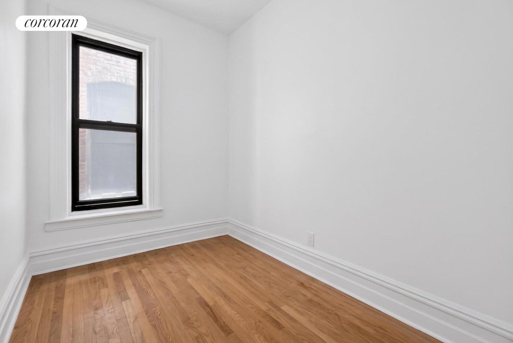 282 Manhattan Avenue, Unit 2N photo 12