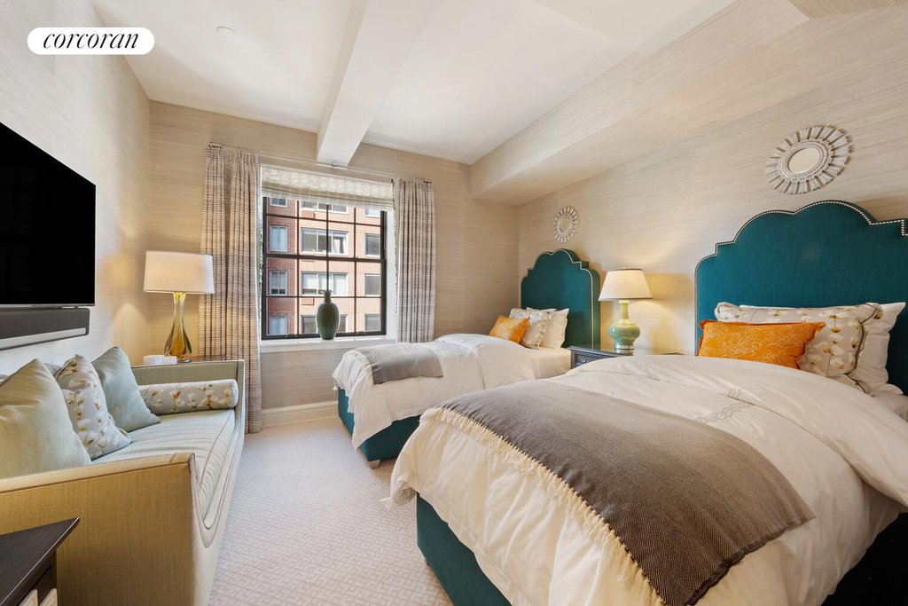 160 West 12th Street, Unit 108 photo 8