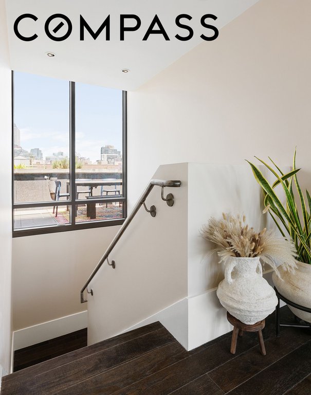 429 Kent Avenue, Unit PH3 photo 14