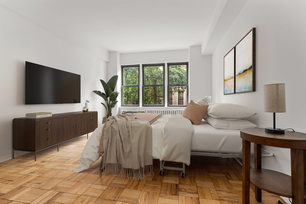 120 East 36th Street, Unit 3E photo 2