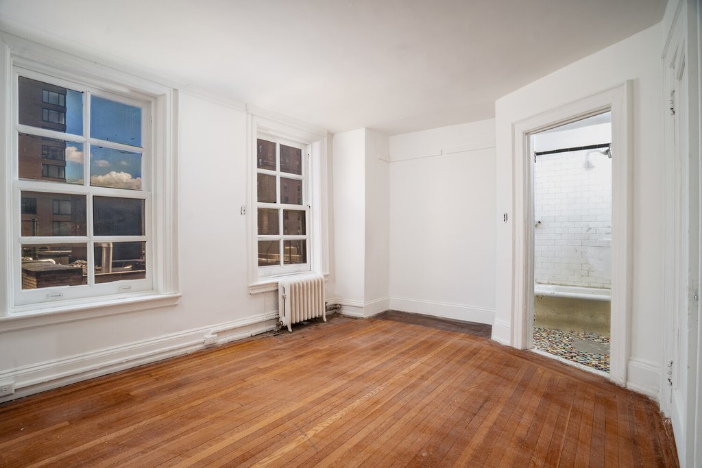 205 West 57th Street, Unit 11BDE photo 4