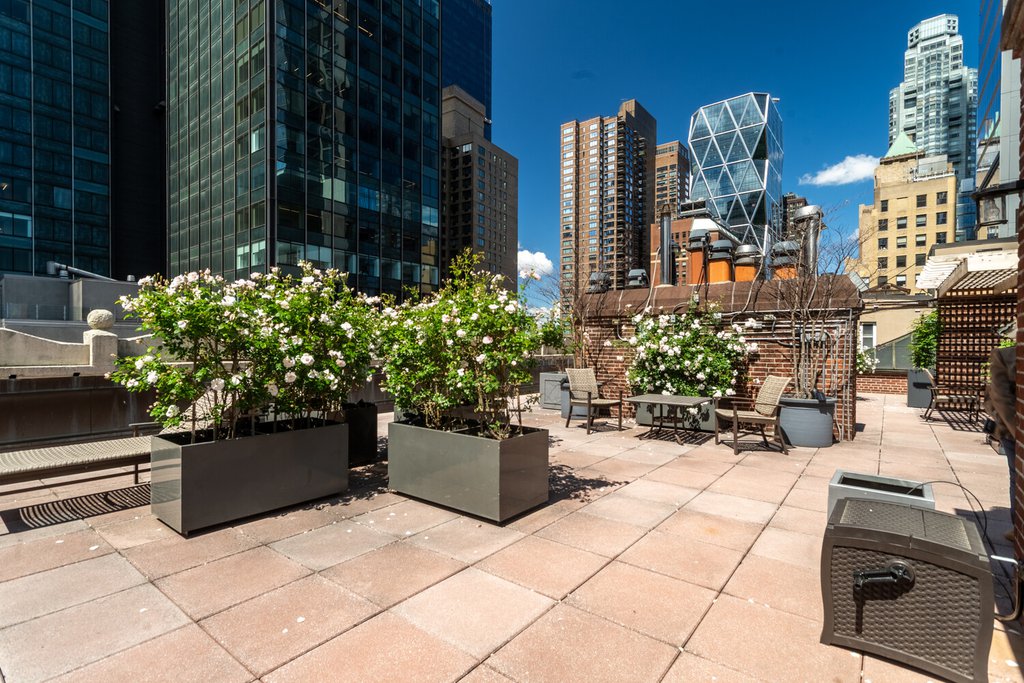 205 West 57th Street, Unit 11BC photo 13