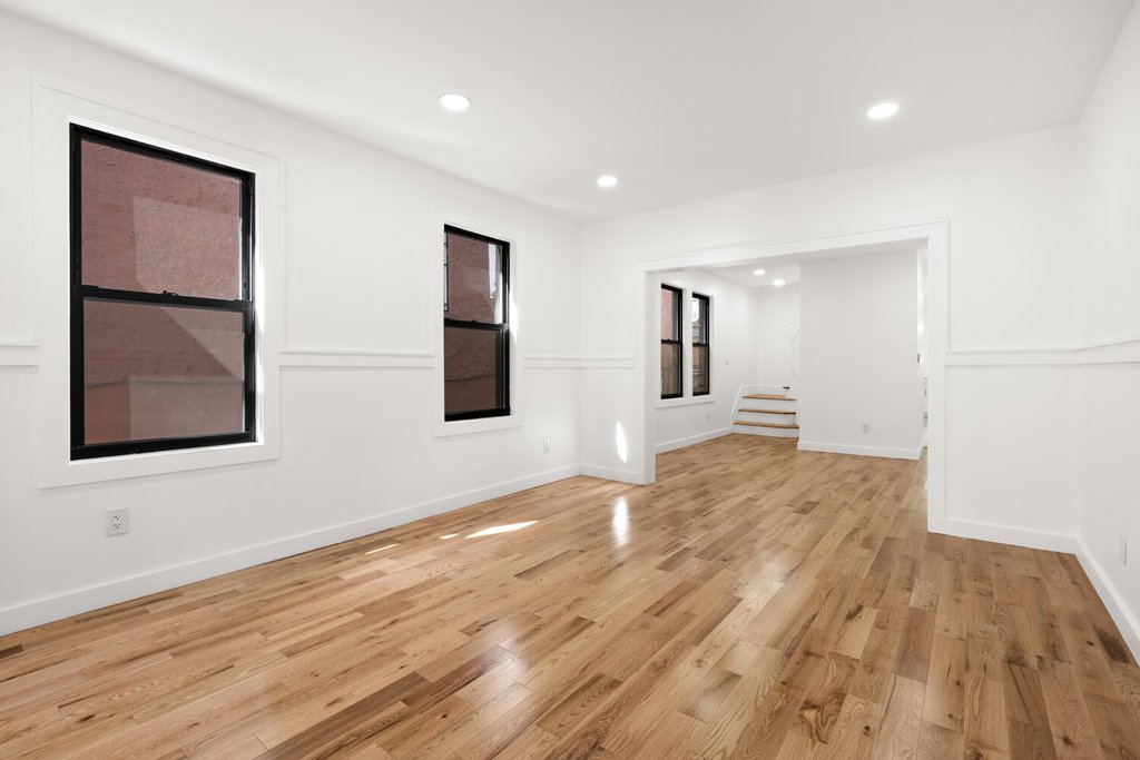 346 East 53rd Street