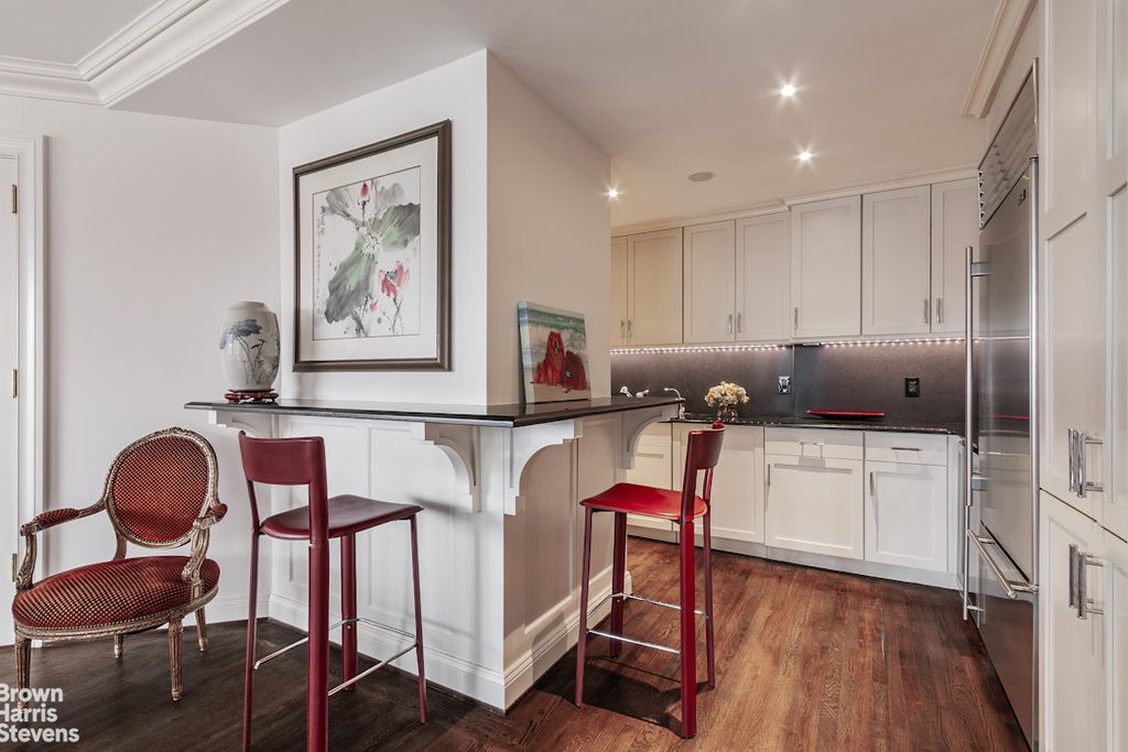 200 East 61st Street, Unit 12CD photo 4