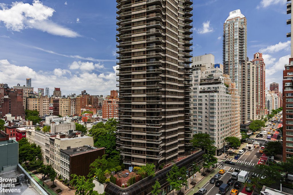 200 East 61st Street, Unit 12CD photo 12