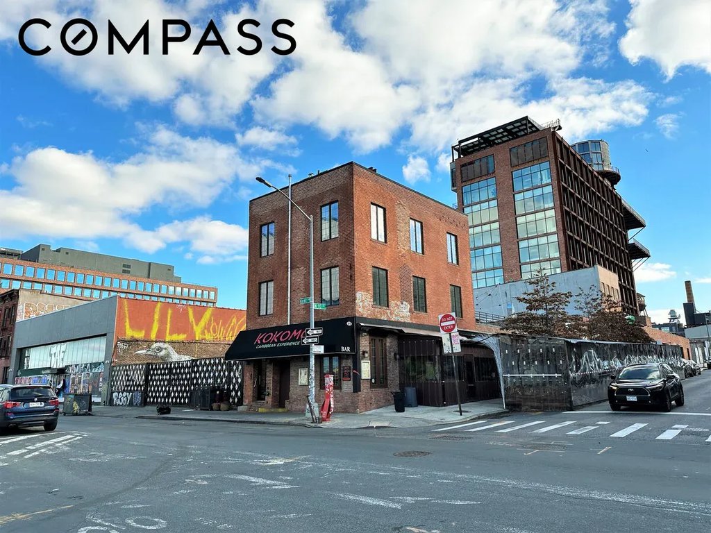 65 Kent Avenue